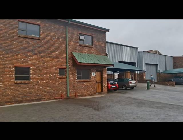 430M² WAREHOUSE FOR SALE IN APEX